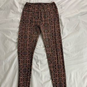 Comfortable LulaRoe Leggings